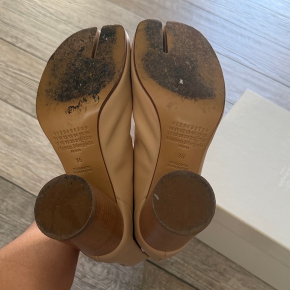 Maison Margiela Tan Tabi Boots - Picture 5 of 5